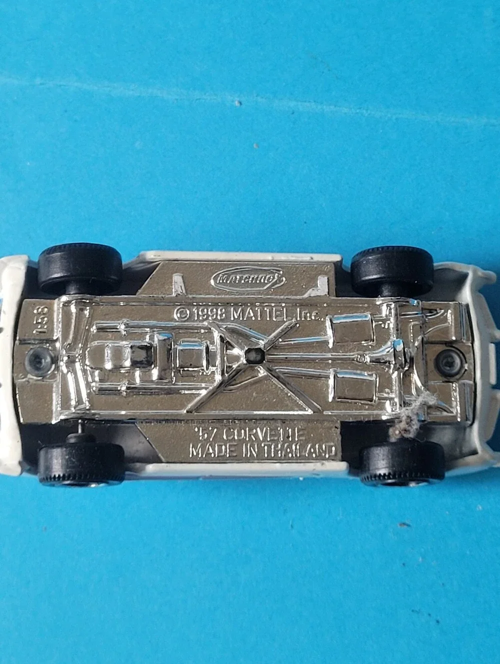 Matchbox 1957 Chevrolet Corvette Conver 1998.
